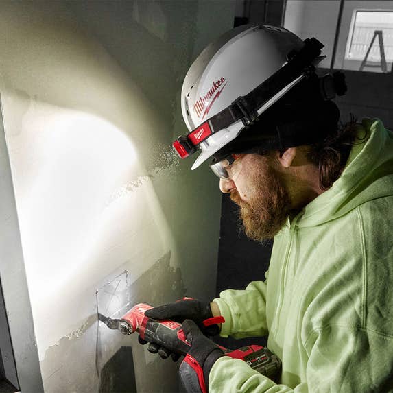 Milwaukee Rechargeable 450L Headlamp 450 Lumens 2012R Milwaukee Tools Milwaukee Rechargeable 450L Headlamp 450 Lumens 2012R -Klein Tools Shop