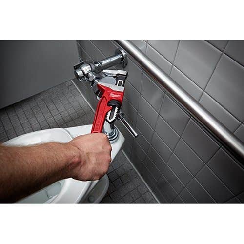 Milwaukee 12" Smooth Jaw Pipe Wrench 48-22-7186 Milwaukee Tools Milwaukee 12" Smooth Jaw Pipe Wrench 48-22-7186 -Klein Tools Shop