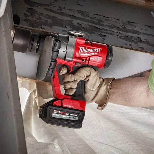Milwaukee Tools Milwaukee M18 Fuel 1" High Torque Impact Wrench W/ One-Key (8.0Ah) Kit 2867-22 - Image 4