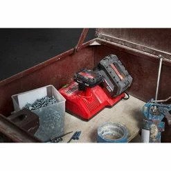 Milwaukee Tools Milwaukee M18 & M12 Super Charger 48-59-1811 -Klein Tools Shop 20703 4 lalg40oj0lxz92bc