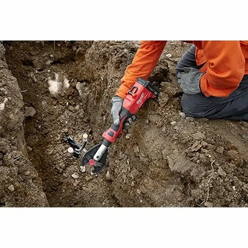 Milwaukee Tools Milwaukee M18 FORCE LOGIC 6T Linear Utility Crimper Kit W/ BG-D3 Jaw & Cutting Jaws 2978-BGKIT - Image 5