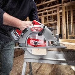 Milwaukee Tools Milwaukee M18 FUEL 7-1/4" Circular Saw (12.0Ah) Kit 2732-21HD -Klein Tools Shop 2732 21hd 3