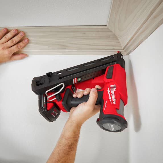 Milwaukee M18 FUEL 15 Gauge Finish Nailer (Tool Only) 2839-20 Milwaukee Tools Milwaukee M18 FUEL 15 Gauge Finish Nailer (Tool Only) 2839-20 -Klein Tools Shop 2839 20 4 1