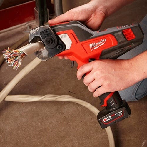 Milwaukee M12 Copper Cable Cutter 600 MCM Kit 2472-21XC Milwaukee Tools Milwaukee M12 Copper Cable Cutter 600 MCM Kit 2472-21XC -Klein Tools Shop 4472 3 9mk35vyfcdlj7zb7