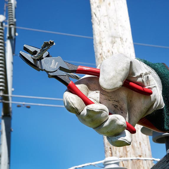 Milwaukee High-Leverage 9" Lineman's Pliers 48-22-6502 Milwaukee Tools Milwaukee High-Leverage 9" Lineman's Pliers 48-22-6502 -Klein Tools Shop 48 22 6502 3