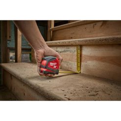 Milwaukee Tools Milwaukee 25ft Compact Tape Measure 48-22-6625 4 Milwaukee Tools Milwaukee 25ft Compact Tape Measure 48-22-6625 -Klein Tools Shop 48 22 6625 d