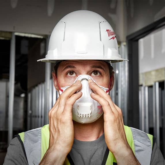 Milwaukee N95 Disposable Valved Respirator w/ Gasket 48-73-4001 Milwaukee Tools Milwaukee N95 Disposable Valved Respirator W/ Gasket 48-73-4001 -Klein Tools Shop 48 73