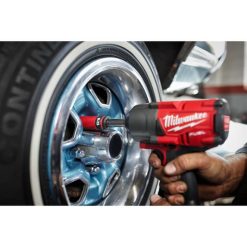 Milwaukee Tools Milwaukee SHOCKWAVE Impact Duty™ 1/2 Drive 1" SAE Lug Nut Wheel Socket 49-66-7814 -Klein Tools Shop 49 66 7814 6