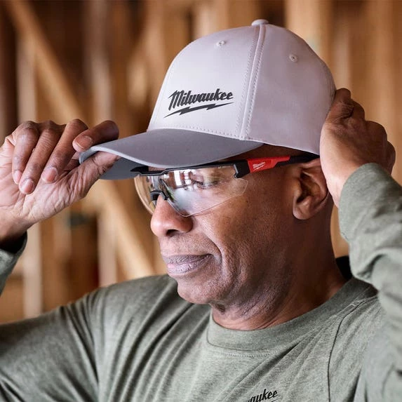 Milwaukee Tools Milwaukee WORKSKIN Performance Fitted Hat - Gray 507G - Image 3