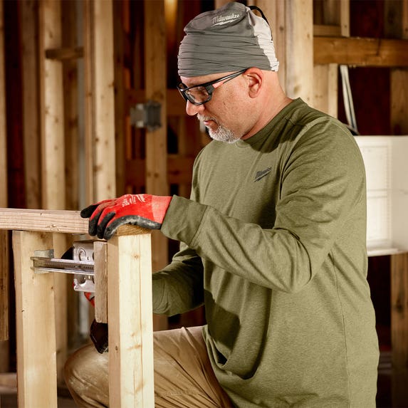 Milwaukee Hybrid Long Sleeve Work Tee - Green 604GN Milwaukee Tools Milwaukee Hybrid Long Sleeve Work Tee - Green 604GN -Klein Tools Shop 604gn 4